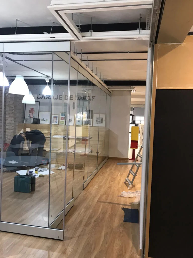 Proyectos en cristalería y vidrios